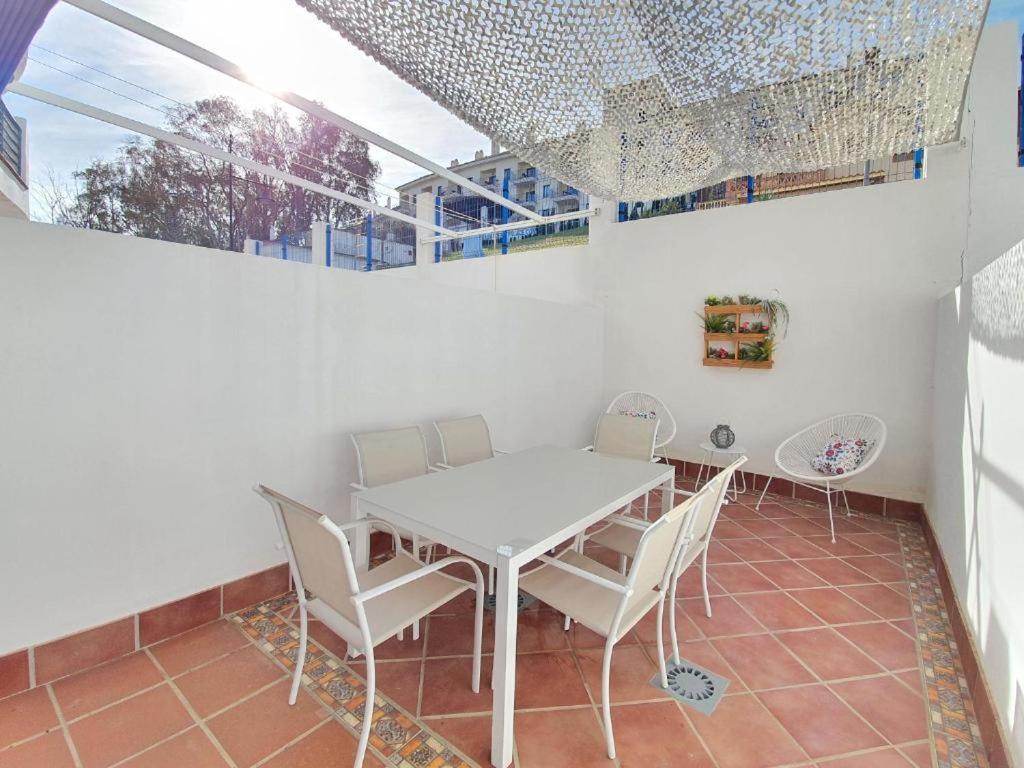 Apartamento Con Parking Con Piscina Junto A La Playa Benalmádena Zewnętrze zdjęcie